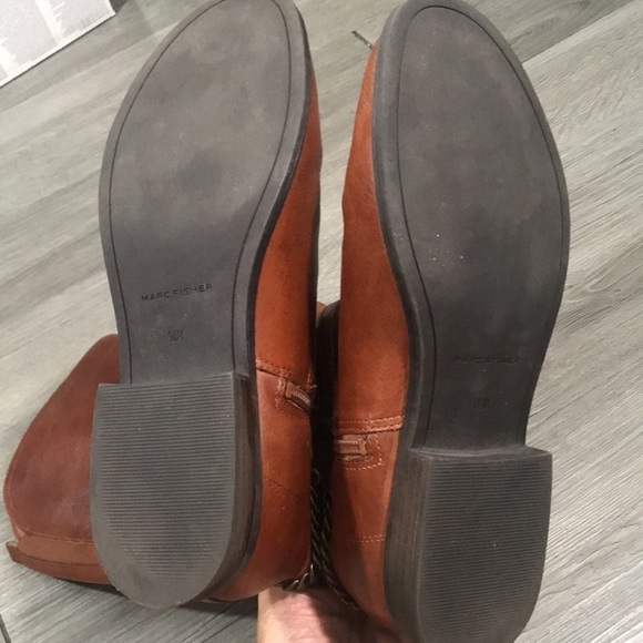 Marc Fisher “Alexis” Brown Leather Round Toe Boots size 9.5 - Picture 13 of 13